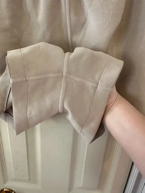 Lululemon Softstreme High-Rise Short 4" Mojave Tan 14 - Picture 8 of 10